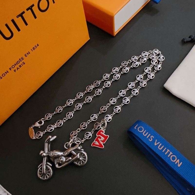 Louis Vuitton Necklaces